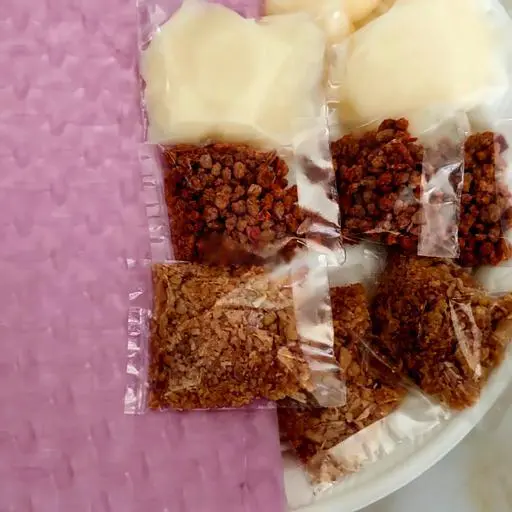 Hình ảnh Bánh tráng bơ tỏi