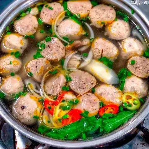 Hình ảnh Lẩu sụn bò viên