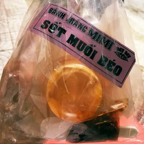Hình ảnh Bánh tráng sốt muối béo