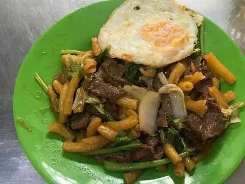 Hình ảnh Nui xào bò