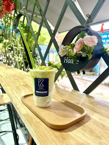 Hình ảnh Bơ già dừa non
