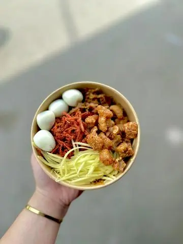 Hình ảnh Bánh tráng  Trộn Phơi Sương Đặc Biệt