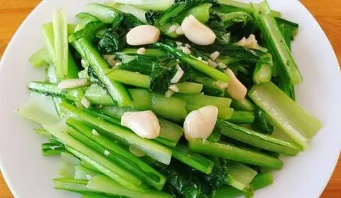 Hình ảnh Cải bẹ xanh xào tỏi