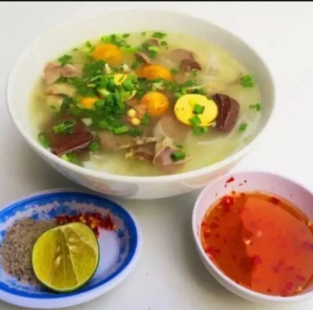 Hình ảnh Cháo lòng gà trứng non