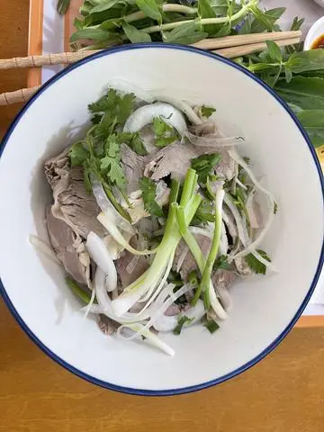 Hình ảnh Phở gầu