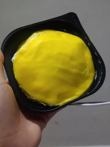 Hình ảnh bánh crepe sầu riêng ngàn lớp mini