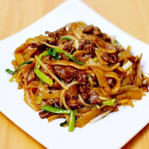 Hình ảnh Hủ Tiếu Xào Bò 