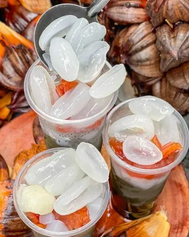 Hình ảnh Sâm long nhãn dừa nước -700ml