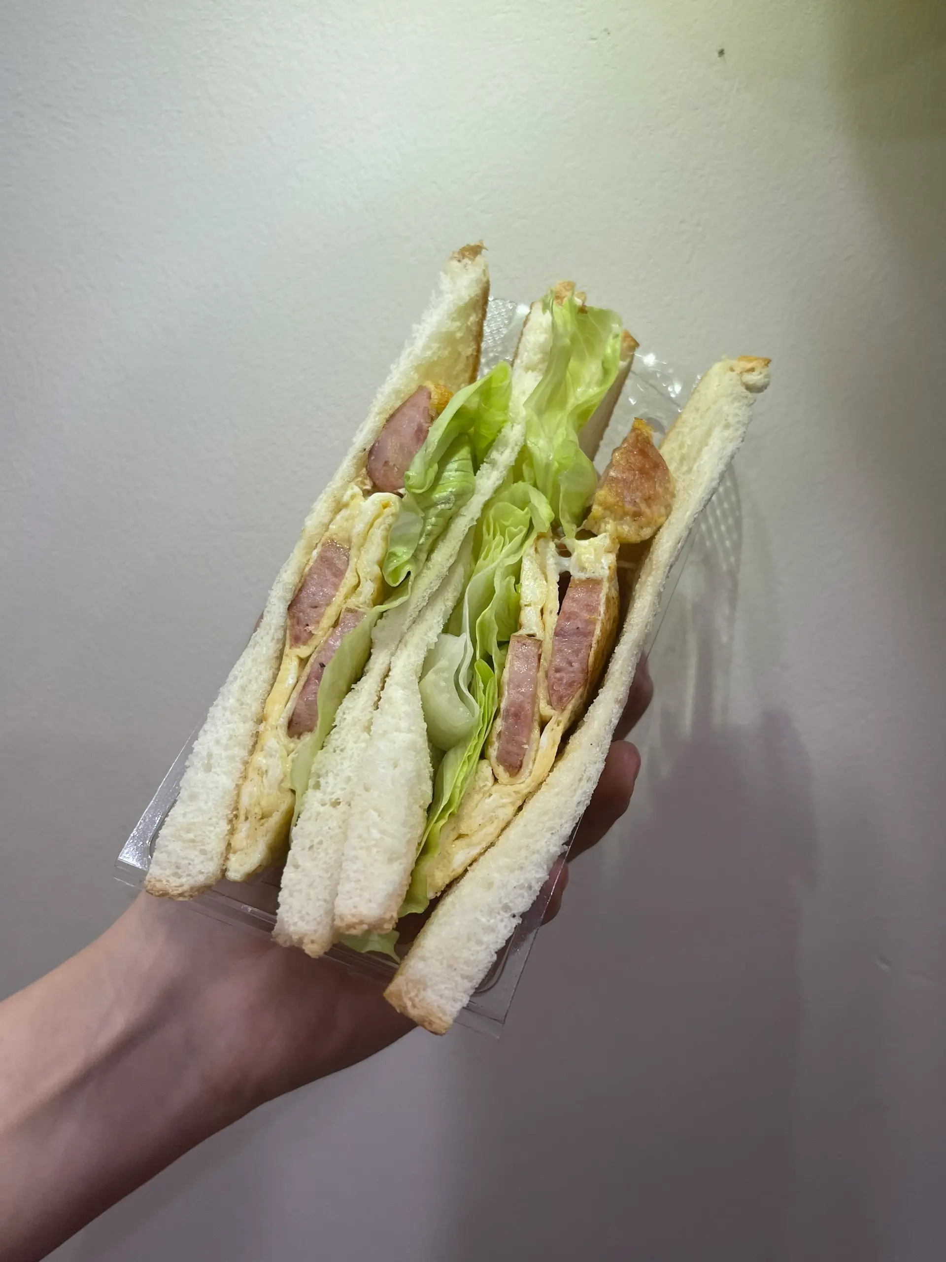 Hình ảnh Sandwich bò trứng