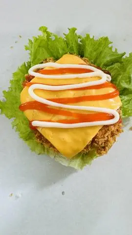 Hình ảnh Burger Gà Giòn-Phomai