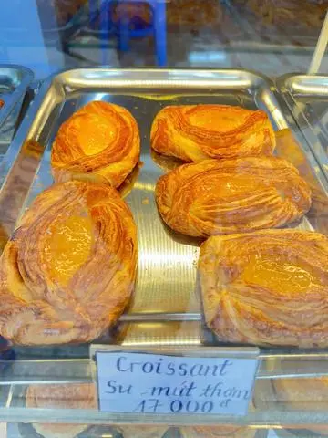 Hình ảnh Bánh croissant nhân mứt thơm