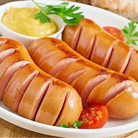 Hình ảnh Xúc Xích (1 Cây)