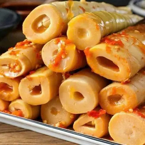 Hình ảnh Măng Chua Cay Tứ Xuyên Ngâm Ớt 180g