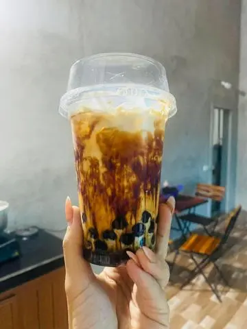Hình ảnh sữa tươi trân châu đường đen. Size L