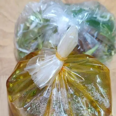 Hình ảnh BỊCH NƯỚC LÈO+RAU THÊM 
