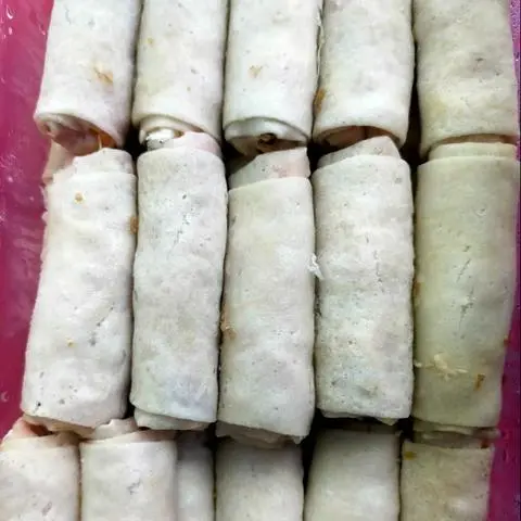 Hình ảnh Chả Giò ( Chưa Chiên )
