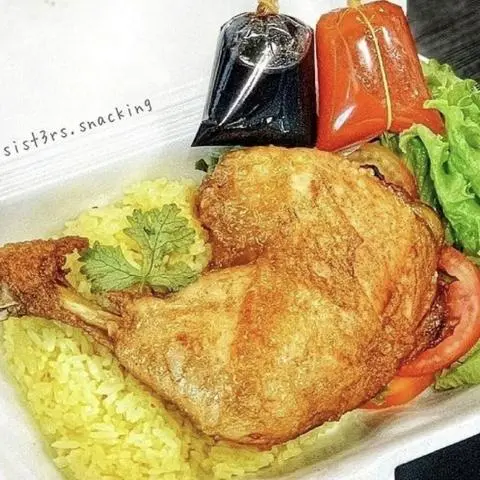 Hình ảnh Cơm gà Đùi TO sốt GIA TRUYỀN + kèm CANH