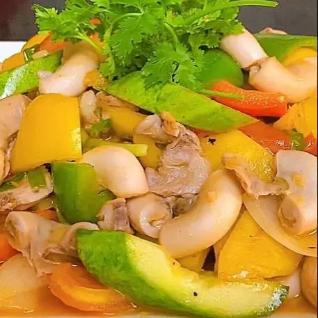 Hình ảnh Dồi trường xào chua ngọt
