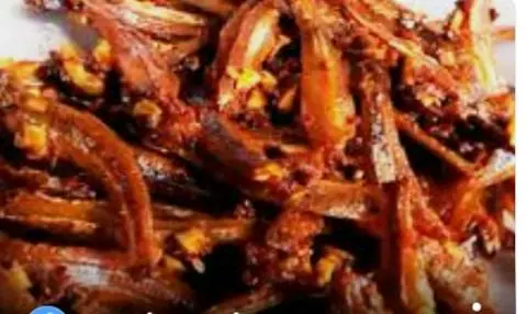 Hình ảnh cá cơm kho