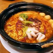 Hình ảnh Mì cay bạch tuộc