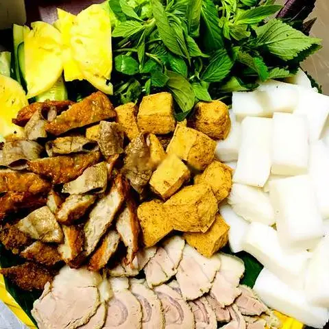 Hình ảnh Bún đậu thập cẩm đặc biệt 4 người