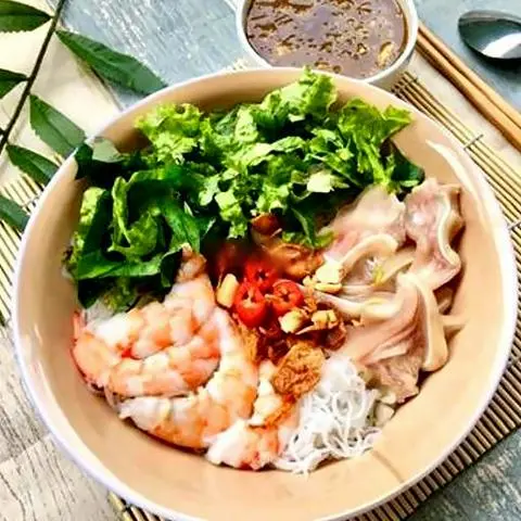Hình ảnh Bún mắm nêm đặc biệt
