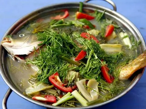 Hình ảnh Lẩu cá chép om dưa