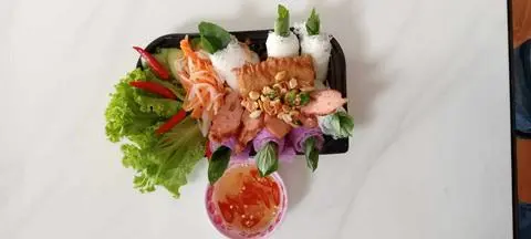 Hình ảnh Bánh hỏi chả giờ nem nướng