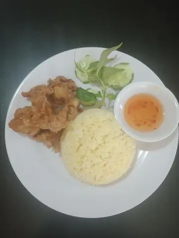 Hình ảnh cơm da gà chiên mắm 