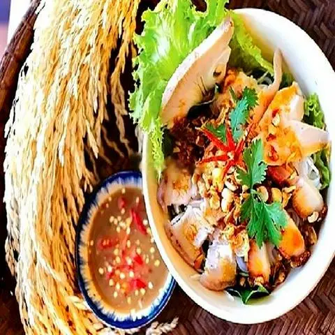Hình ảnh Bún thịt luộc đặc biệt