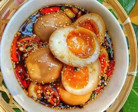 Hình ảnh Trứng Lòng Đào Ngâm Tương