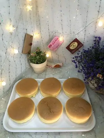 Hình ảnh Bông Lan Phô Mai Nhật