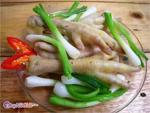Hình ảnh Chân gà hấp hành