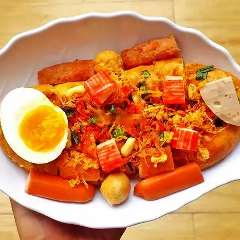 Hình ảnh Bánh mì nướng muối ớt đầy đủ