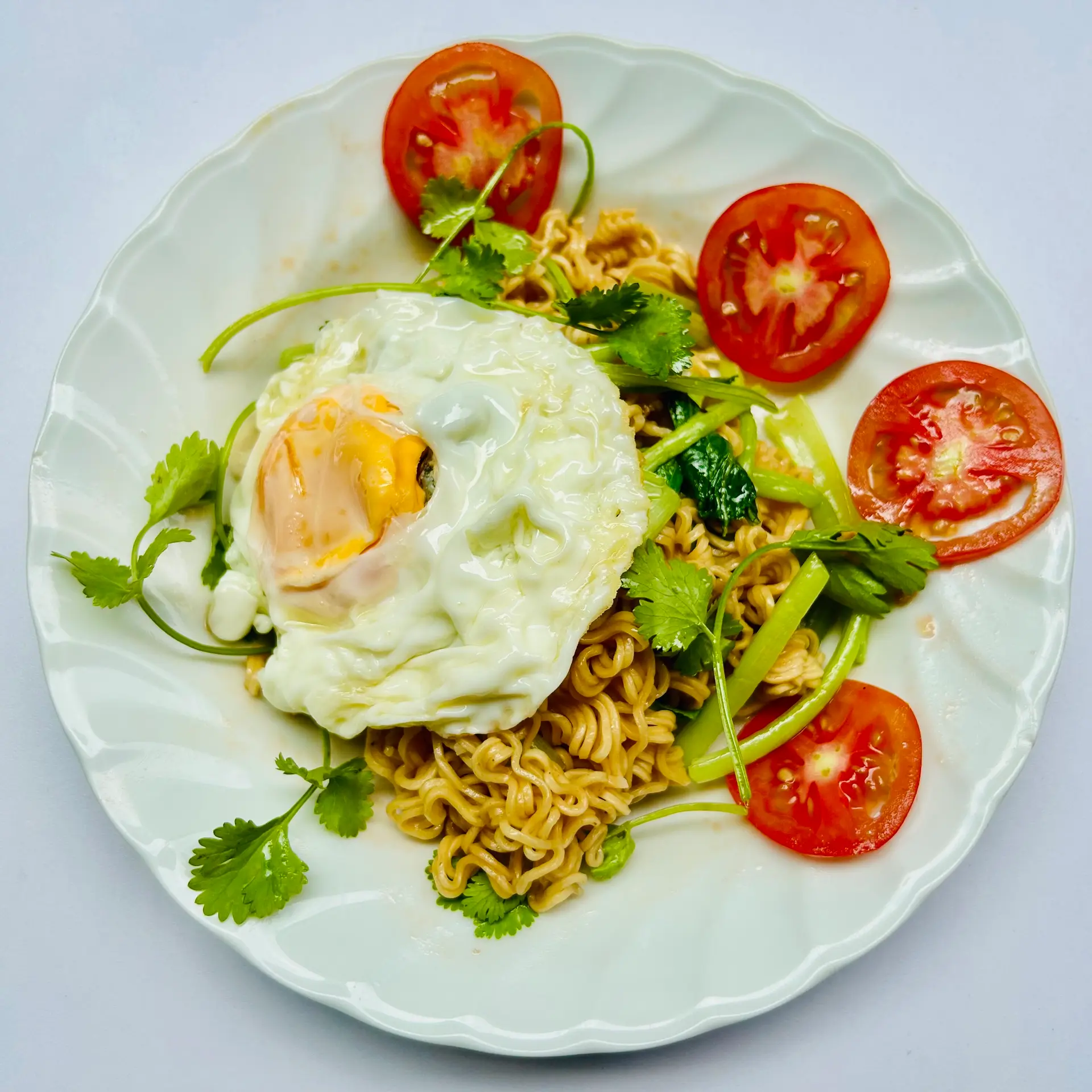 Hình ảnh Mì gói xào trứng
