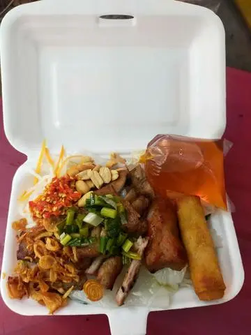 Hình ảnh Bánh Hỏi Thịt Nướng Nem Nướng 