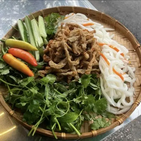 Hình ảnh Mẹt chả cá Nha Trang