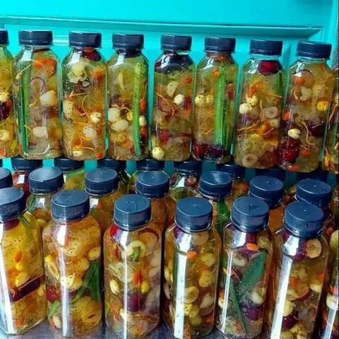 Hình ảnh CHÈ DƯỠNG NHÂN FULL TOPPING 