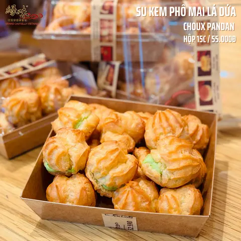 Hình ảnh Bánh su kem phô mai trà xanh