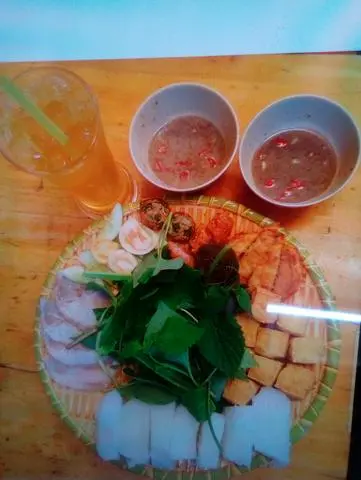 Hình ảnh Combo bún đậu thập cẩm+trà tắc