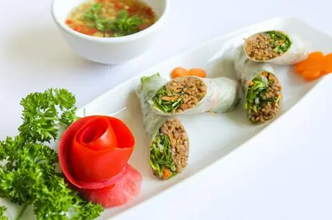Hình ảnh Combo 4 cái bì cuốn chay