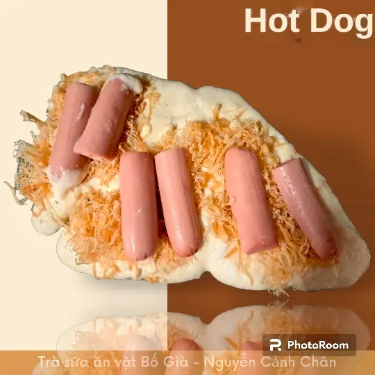 Hình ảnh Hot dog chà bông xúc xích