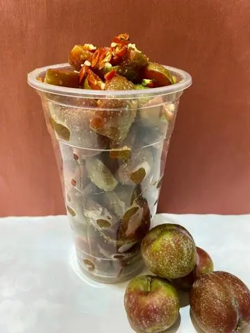 Hình ảnh Mận Hà nối lắc