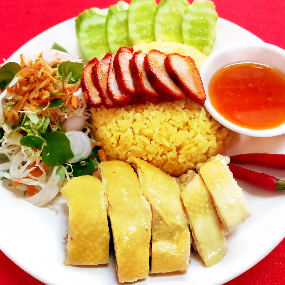 Hình ảnh Cơm Gà - Xá Xíu - Gỏi
