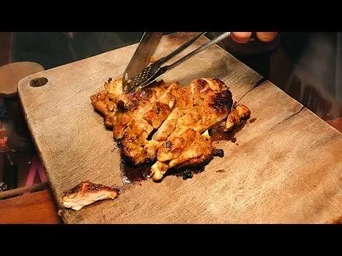 Hình ảnh Đùi gà áp chảo - grilled chicken thighs