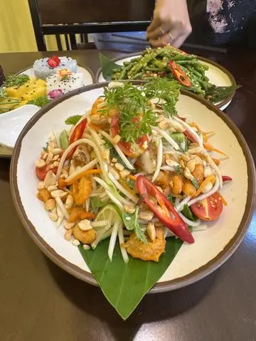 Hình ảnh Gỏi đu đủ mắm cá