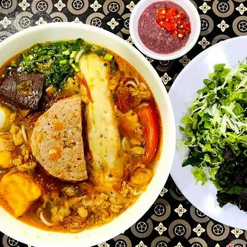 Hình ảnh Bún riêu ghẹ đầy đủ