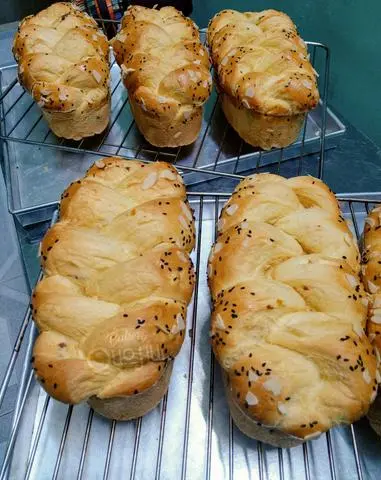 Hình ảnh Bánh Mì Hoa Cúc Handmade ăn và cảm nhận vị khác biệt