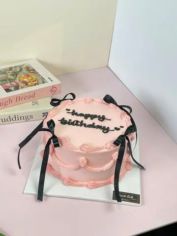 Hình ảnh Bánh kem Hàn Quốc mẫu chữ hpbd/ nơ size 12-20cm