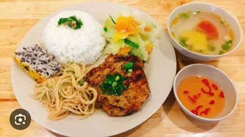 Hình ảnh Cơm sườn chả